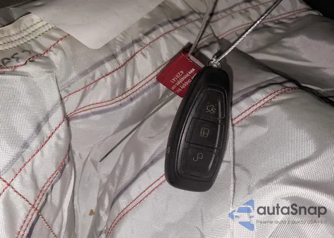 2017 Ford Focus St z USA, uszkodzony, nr VIN 1FADP3L90HL283461